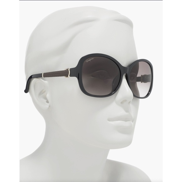 SALVATORE FERRAGAMO SF744SLA 001 BLACK GRADIENT GREY BUTTERFLY SUNGLASSES. 59 mm main image 12
